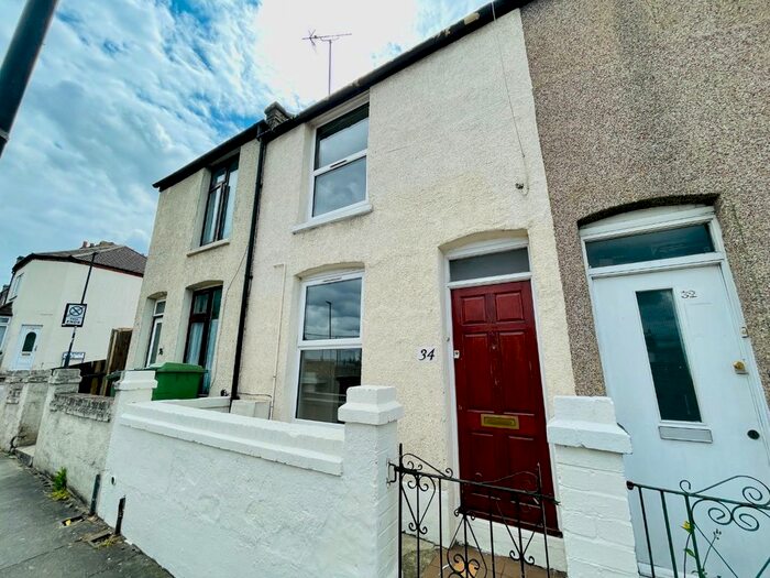 2 Bedroom Terraced House To Rent In Brewery Road, Plumstead, London, SE18