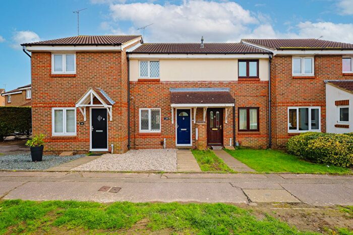 2 Bedroom Terraced House For Sale In Frobisher Way, Southend-On-Sea, SS3