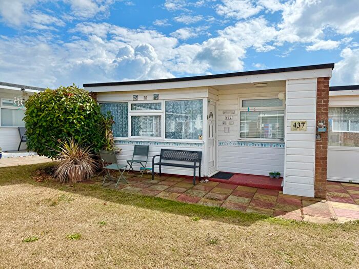 2 Bedroom Chalet For Sale In California Sands, California, NR29