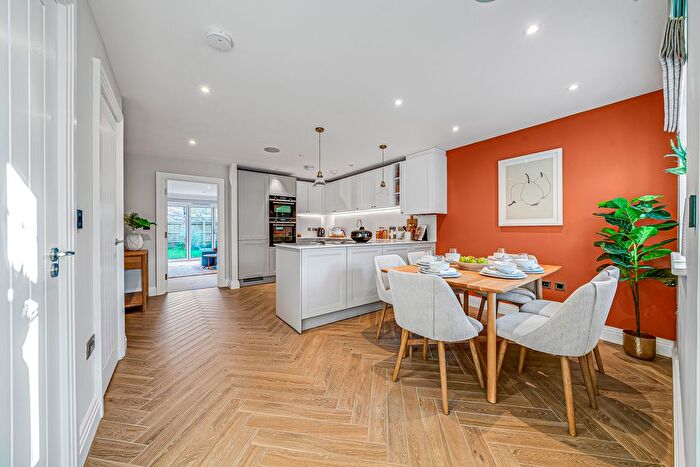 3 Bedroom Detached House To Rent In Merrifield Lane, Burgess Hill, RH15