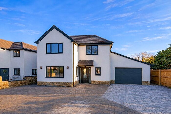 4 Bedroom Detached House For Sale In St Mellons Road, Marshfield, Cardiff, CF3