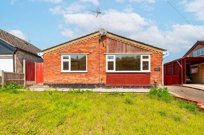 3 Bedroom Detached Bungalow For Sale In Low Road, Rollesby, NR29