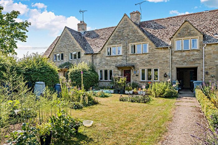 4 Bedroom Terraced House For Sale In Kelmscott, Lechlade, Oxfordshire, GL7