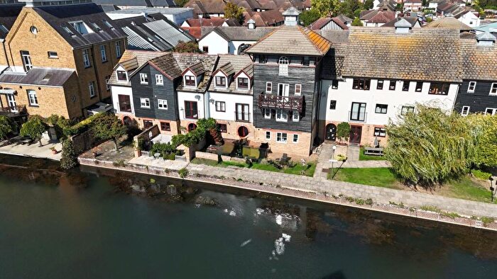 2 Bedroom Duplex For Sale In Albany Mews, Ware, SG12