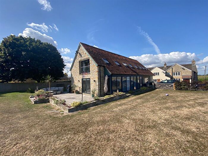 4 Bedroom Detached House To Rent In Burrow Hill, Kingsbury Episcopi, Martock, TA12