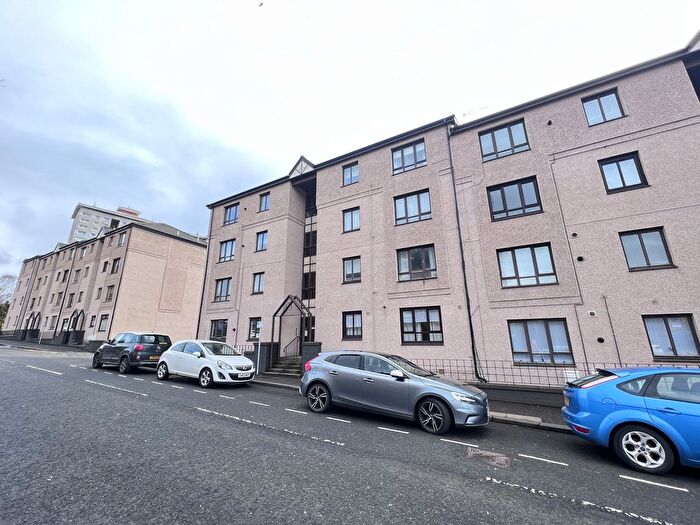 2 Bedroom Flat To Rent In Muiryhall Street, Coatbridge, ML5