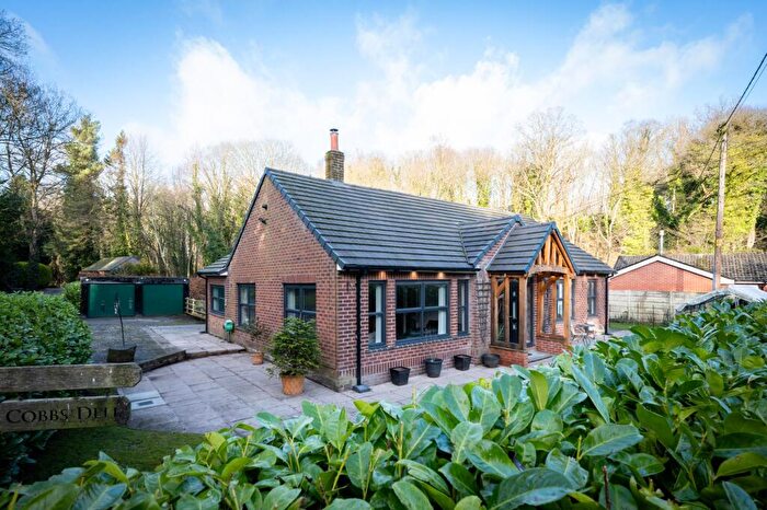 3 Bedroom Detached Bungalow For Sale In Vale Lane, Lathom, L40