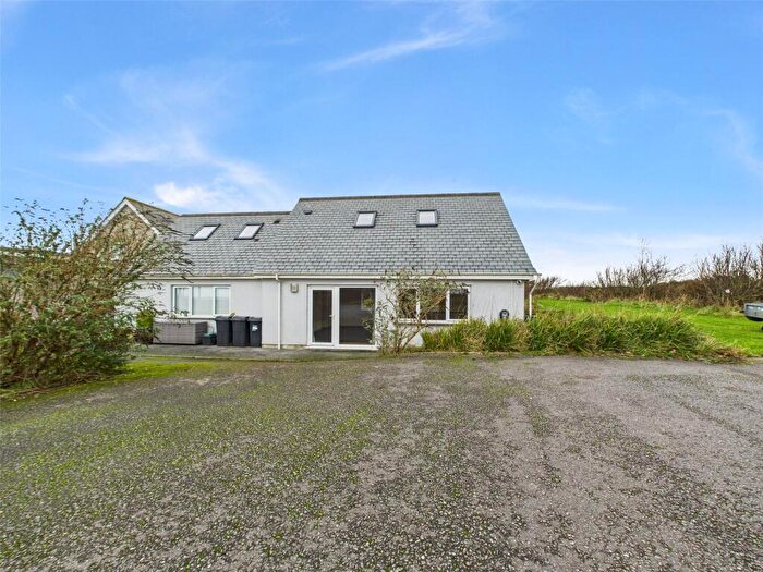 1 Bedroom End Of Terrace House To Rent In Starapark, Camelford, Cornwall, PL32