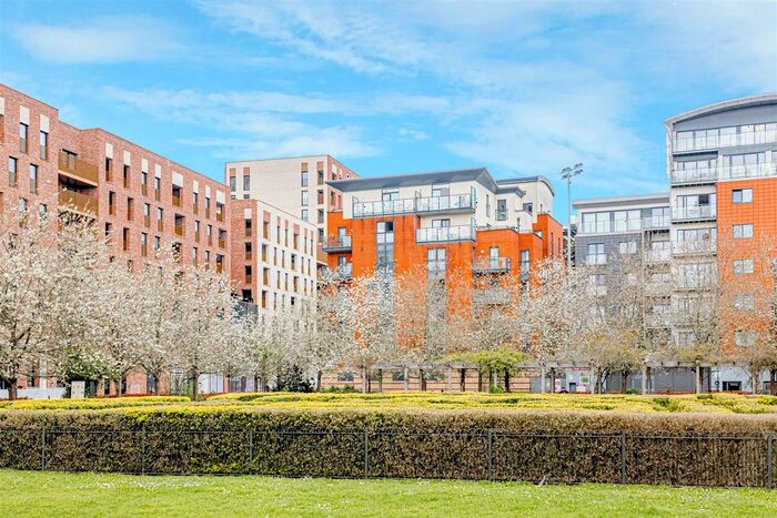 2 Bedroom Flat To Rent In Oliver Road, London, E10