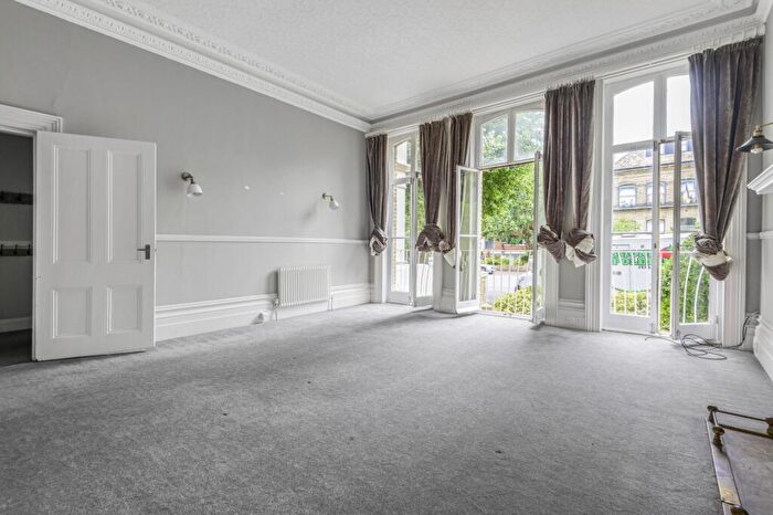 3 Bedroom Flat To Rent In Wilbury Road Hove, BN3