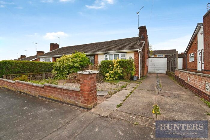 2 Bedroom Semi-Detached Bungalow For Sale In Gloucester Crescent, Wigston, LE18