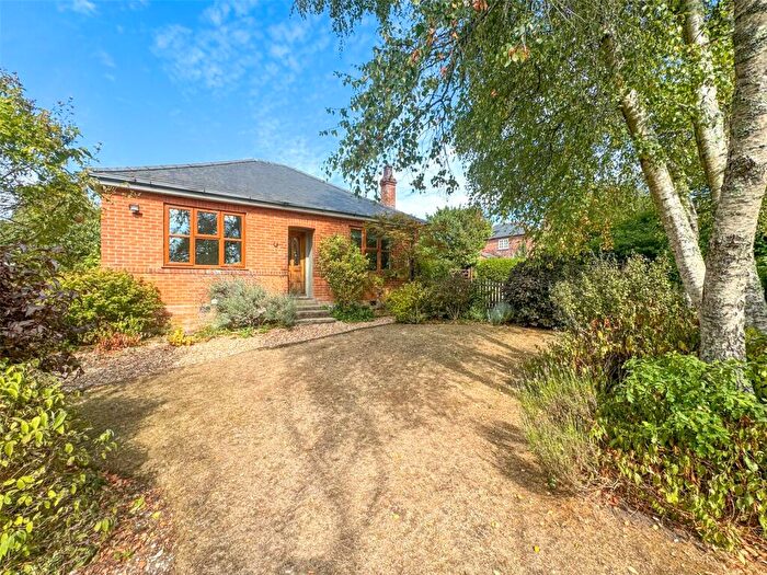 2 Bedroom Bungalow For Sale In Willow Lane, Bransgore, Christchurch, Dorset, BH23