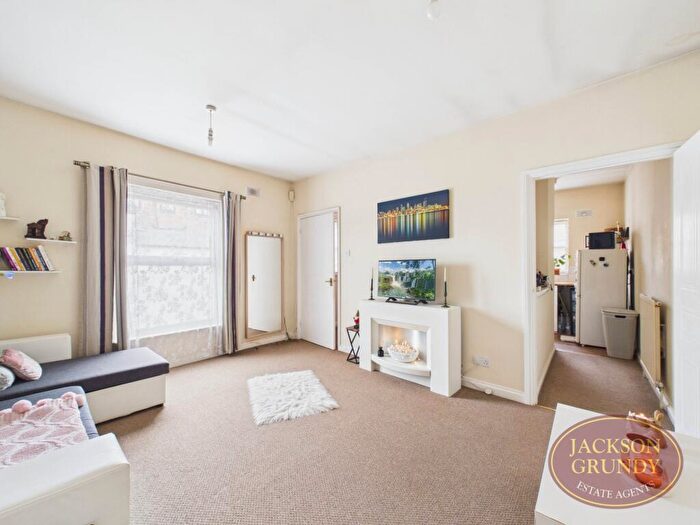 1 Bedroom Apartment For Sale In Connaught Street, The Mounts, NN1