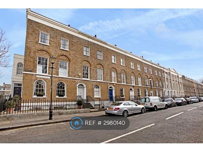 1 Bedroom Flat To Rent In Tredegar Square, London, E3