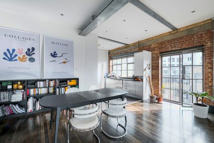 1 Bedroom Flat For Sale In Chocolate Studios, Shepherdess Place, N1