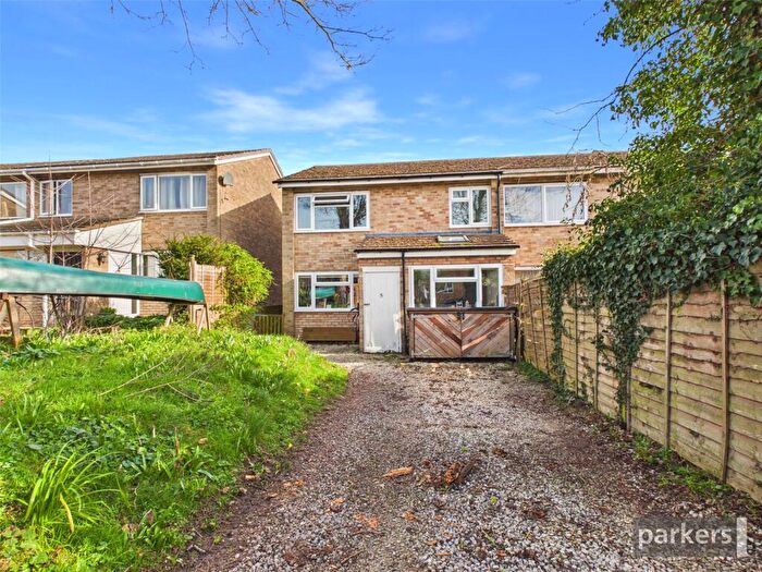 3 Bedroom Semi Detached House For Sale In Pevensey Avenue, Caversham, Reading, Berkshire, RG4