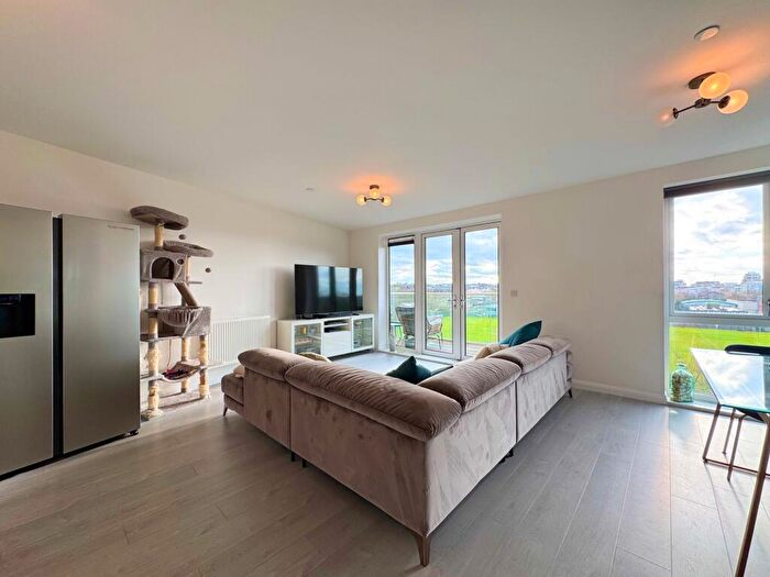 2 Bedroom Flat For Sale In Coxwell Boulevard, London, NW9