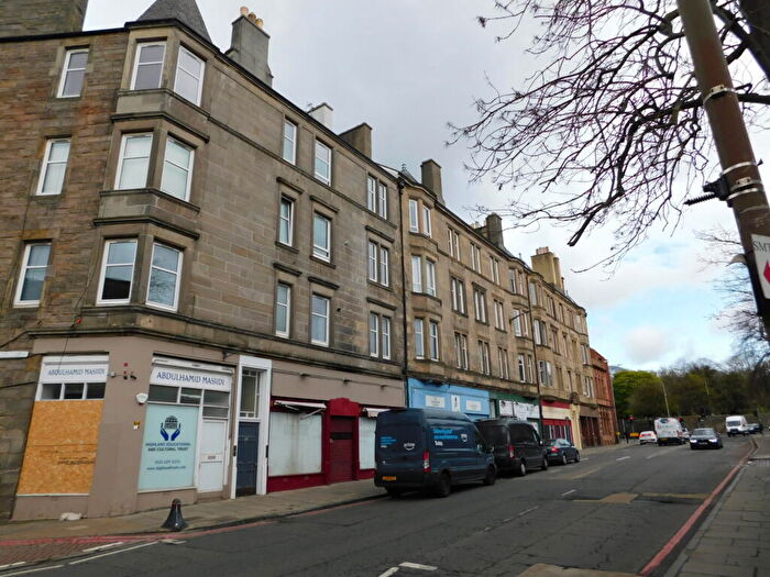 2 Bedroom Flat To Rent In , Gorgie Road, Edinburgh, EH11