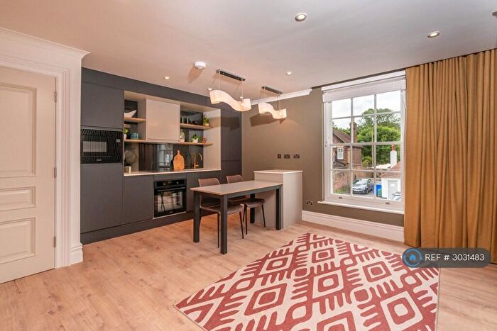 1 Bedroom Flat To Rent In Oxford Street, Whitstable, CT5