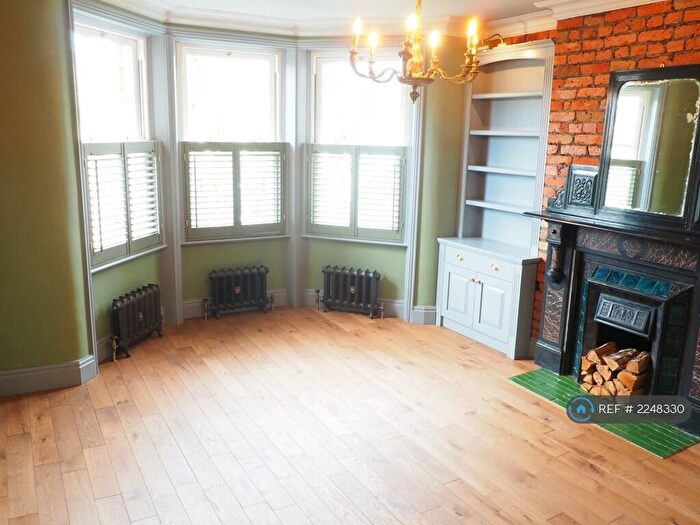 2 Bedroom Flat To Rent In St. Ann's Road, London, N15