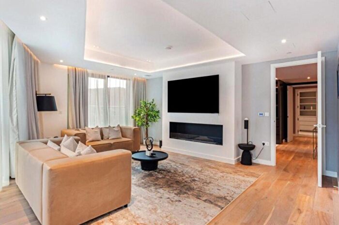 2 Bedroom Property To Rent In Oval Road, Jamestown Road, NW1