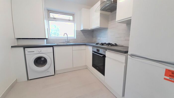 2 Bedroom Flat To Rent In Westmera Drive, Mill Hill, NW7