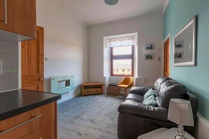 1 Bedroom Flat To Rent In St Leonards Hill, Edinburgh, EH8