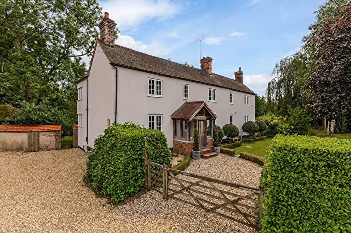4 Bedroom Detached House For Sale In Hyde End Lane, Brimpton, Reading, Berkshire, RG7