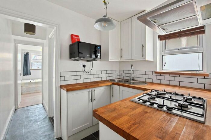 2 Bedroom Flat To Rent In Odessa Road, London, E7