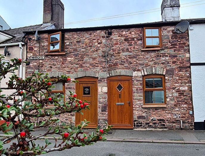 2 Bedroom Cottage For Sale In Newmarch Street, Brecon, Powys., LD3