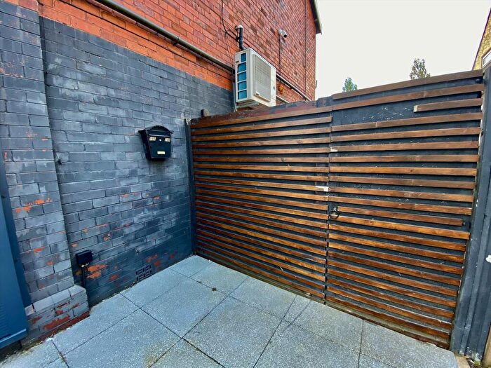 1 Bedroom Flat To Rent In Liverpool Road, Penwortham, Preston, PR1