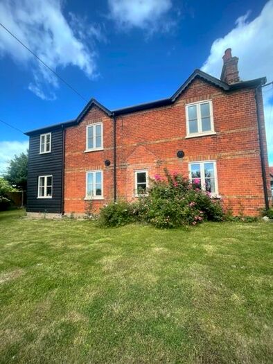 4 Bedroom Country House To Rent In Great Mountains Farm, Colchester Road, Maldon, Essex, CM9