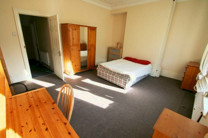 4 Bedroom House To Rent In Kingsley Place, Heaton, Newcastle Upon Tyne, NE6