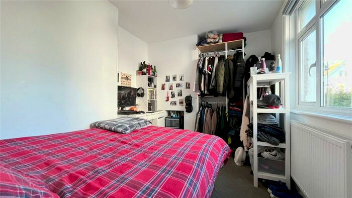 House Of Multiple Occupation To Rent In Hollingbury Place, Brighton, BN1