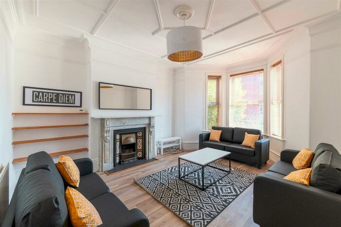 6 Bedroom Terraced House To Rent In Queens Terrace, Jesmond, Newcastle Upon Tyne, NE2