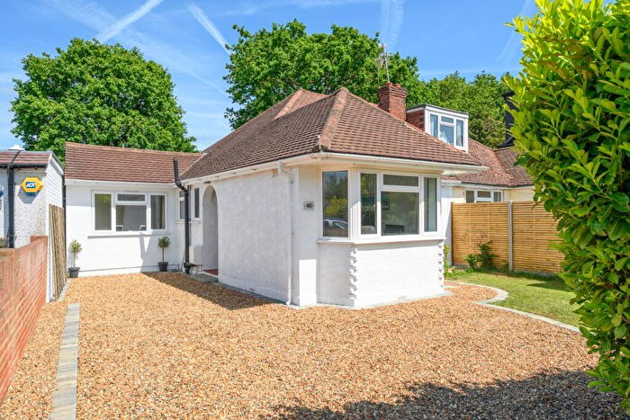 4 Bedroom Bungalow For Sale In King George Avenue, Walton-on-Thames, KT12