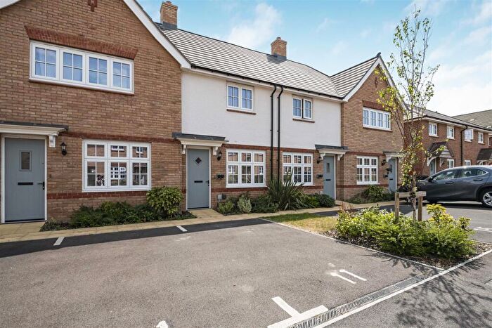 1 Bedroom Terraced House To Rent In Henry Avery Avenue, Radley, OX14