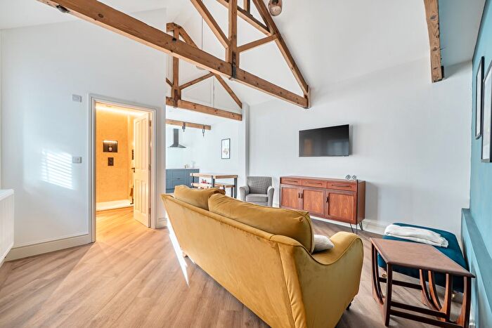 2 Bedroom Flat For Sale In Highland Mews, Fore Street, PL21