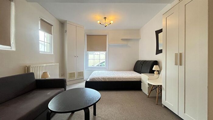 Studio To Rent In Springclose Lane, Cheam, SM3