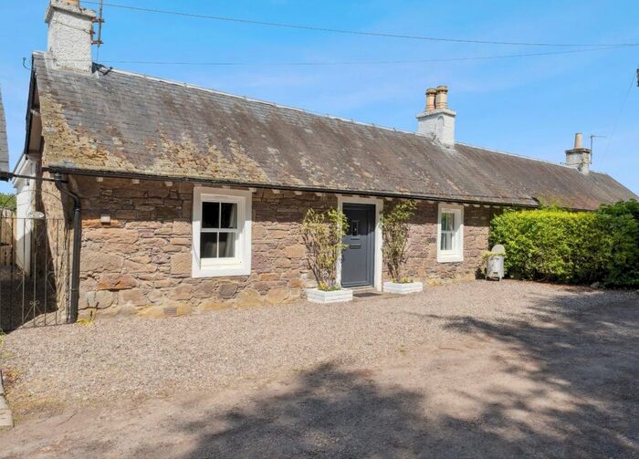 2 Bedroom Semi-Detached House For Sale In The Row, Meikleour, Perthshire, PH2