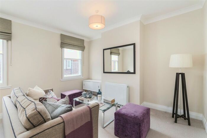 1 Bedroom Flat To Rent In Eccleston Place, Belgravia, London, SW1W