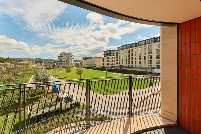 2 Bedroom Flat To Rent In Sovereign Point, Midland Road, Bath, BA2