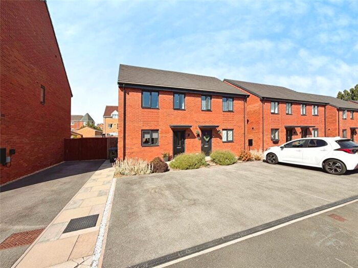 2 Bedroom Semi-Detached House For Sale In Blossom Crescent, Balby, Doncaster, DN4