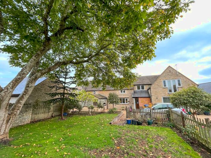 4 Bedroom Semi-Detached House To Rent In Station Road, Brize Norton, Oxfordshire, OX18