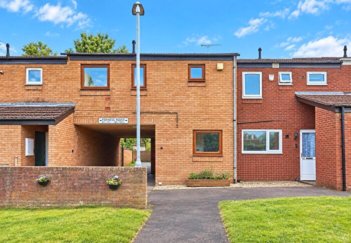 2 Bedroom Flat For Sale In Ferness Road, Hinckley, Leicestershire, LE10
