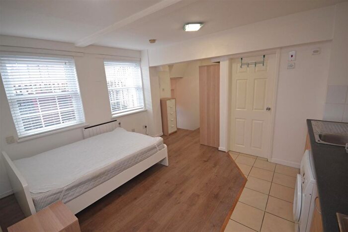 Studio To Rent In Oxford Road, Reading, Berkshire, RG1