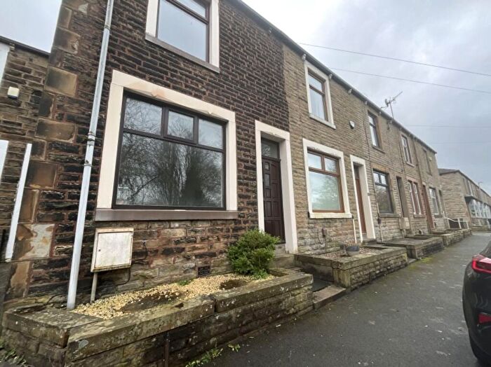 2 Bedroom Property To Rent In Hordley Street, Burnley, BB12
