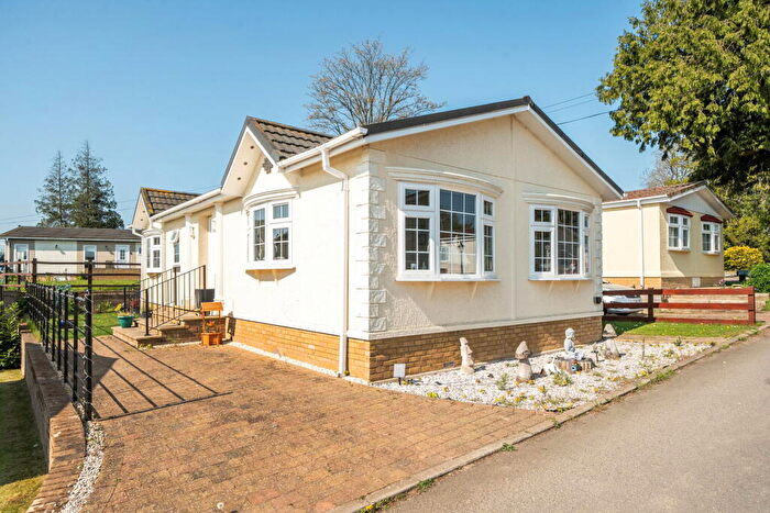 2 Bedroom Park Home For Sale In Ranksborough Hall Park, Langham, Oakham, Rutland, LE15