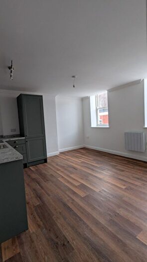 1 Bedroom Flat To Rent In Silver Street, Gainsborough, DN21