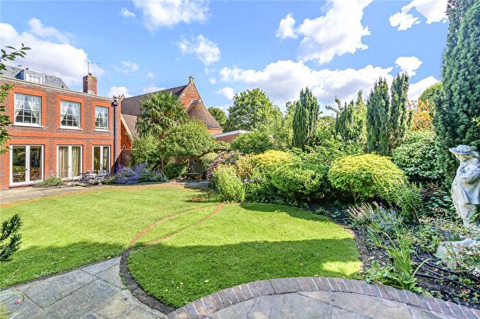 8 Bedroom Link Detached House To Rent In Ormond Road, Richmond, Surrey, TW10